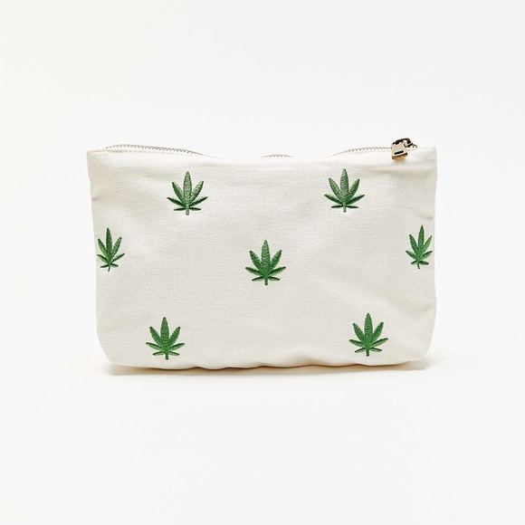 🆕 420 Cosmetics Pouch - Picture 2 of 5
